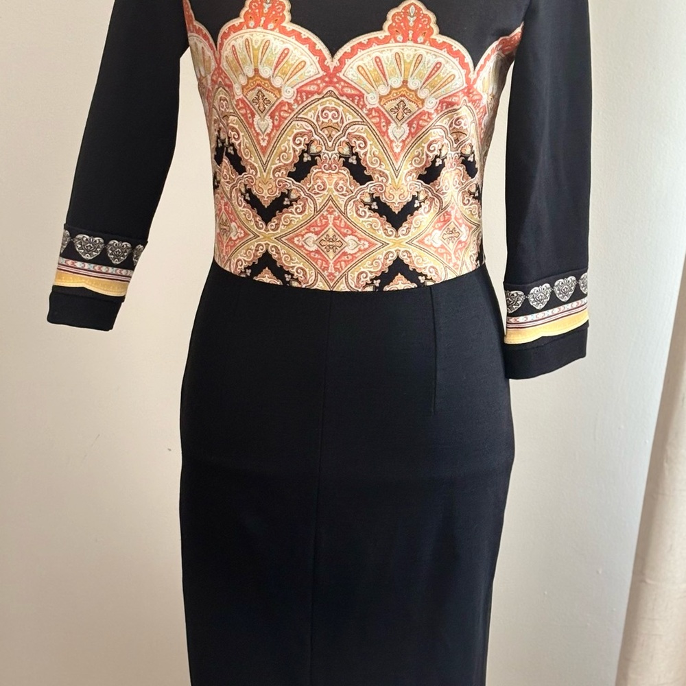 Etro Black and orange Sheath Dress with Crew Neck